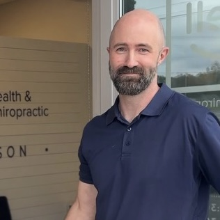 Well Health Centers - Dickson logo
